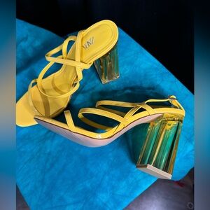 Zara yellow heel